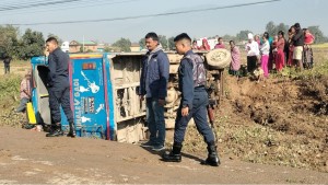 दाङमा यात्रुबहाक बस दुर्घटना हुदाँ २२ जना घाइते