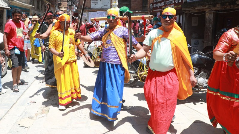 आज गाईजात्रा पर्व,काठमाडौँ उपत्यकासहित बाग्मती प्रदेशमा सार्वजनिक बिदा